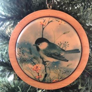 Vintage Hallmark Ornament.  Bird lover ornament. Chickadee.